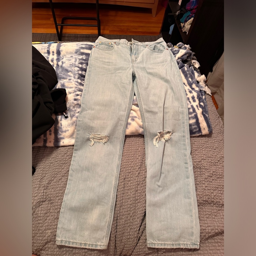 Women’s Levi Low Pro Straight Jeans